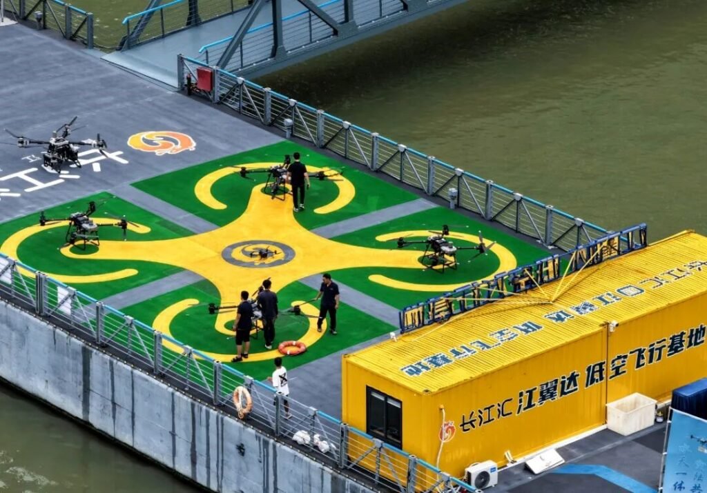 Revolutionizing river life: drone delivery brings convenience to Yangtze crews