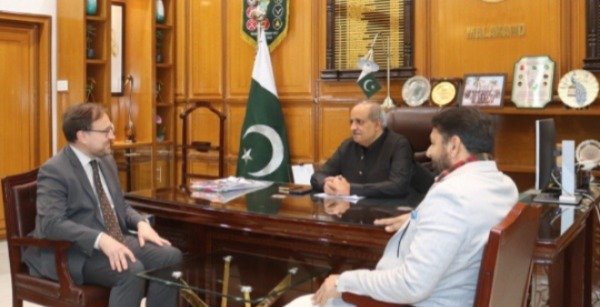 Austria’s ambassador meets Malakand officials in Swat, discusses tourism and cultural ties