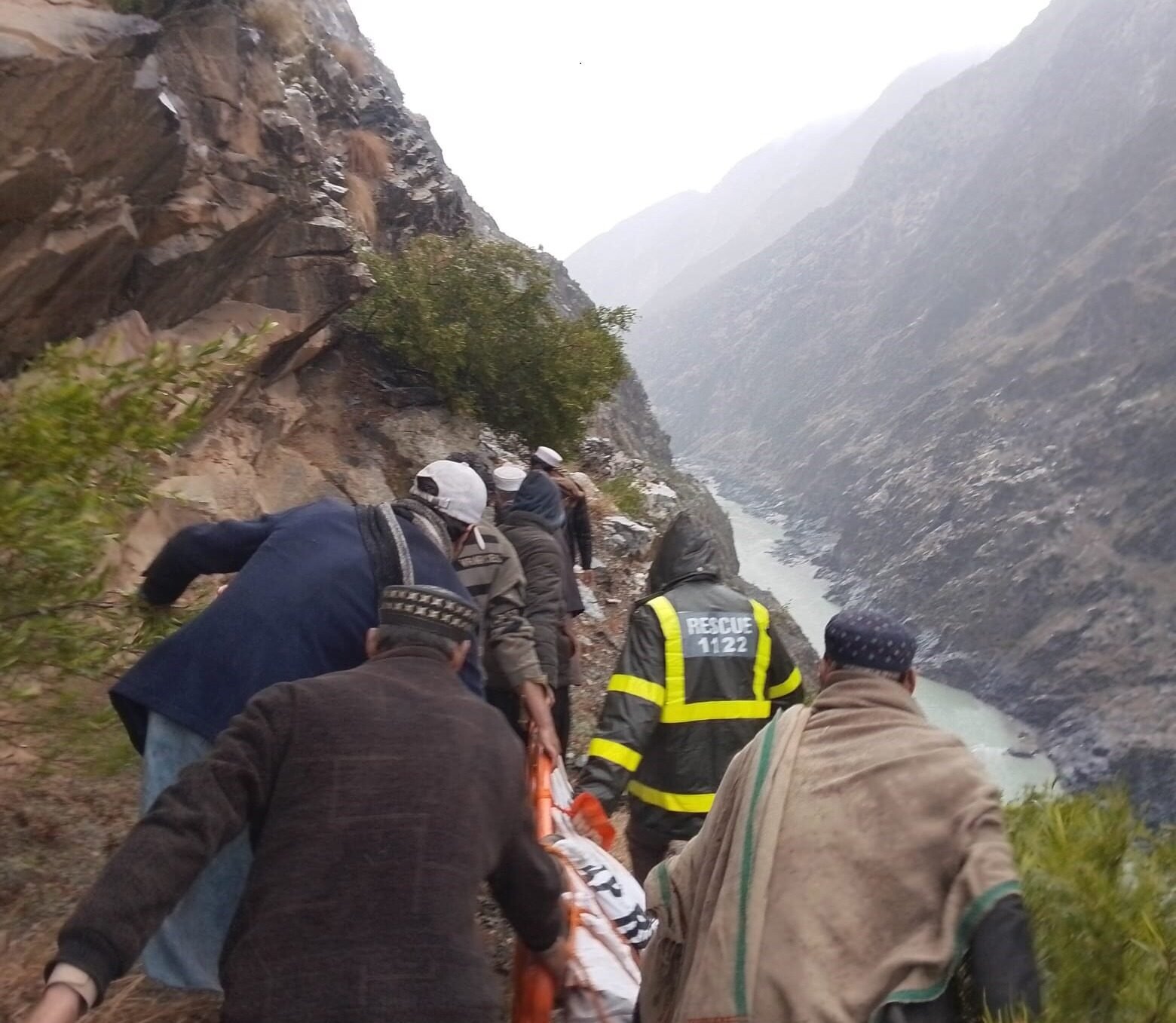 Three killed, two injured as car plunges into ravine on Karakoram Highway in Lower Kohistan