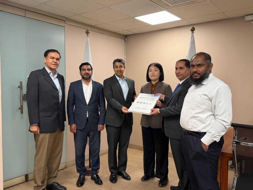 Pakistan Unveils 10-Year Roadmap To Build High-Value Technical Textiles Industry