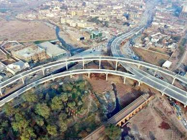KP unveils Rs105bn roads, bridges plan