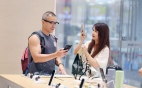 China's consumption growth delivers tangible benefits to people's lives