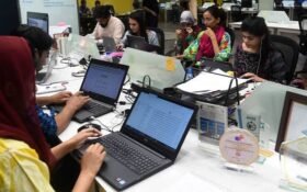 Online safety training reaches 12,575 students, teachers and parents in 100 schools